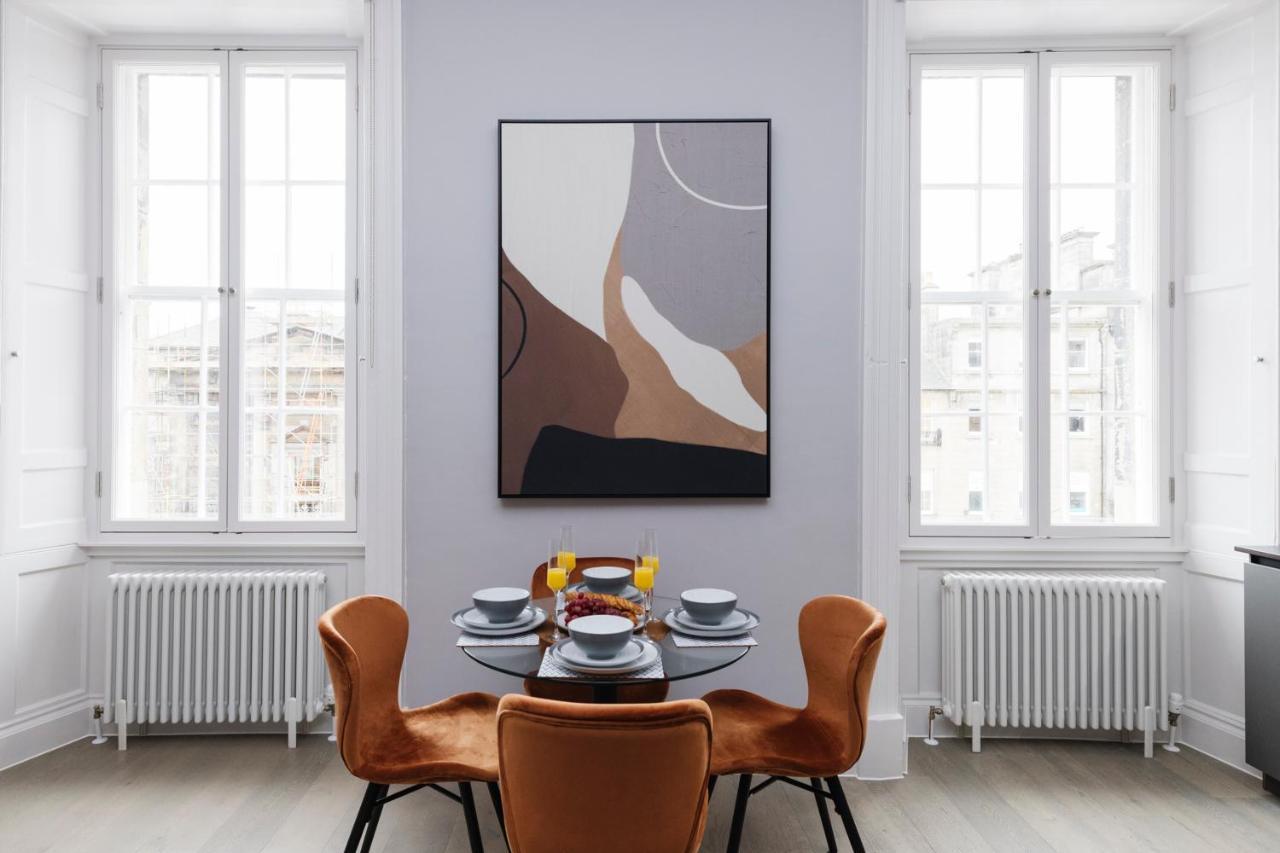 Joivy Luxurious Apt On Notable George Street Edinburg Exteriör bild