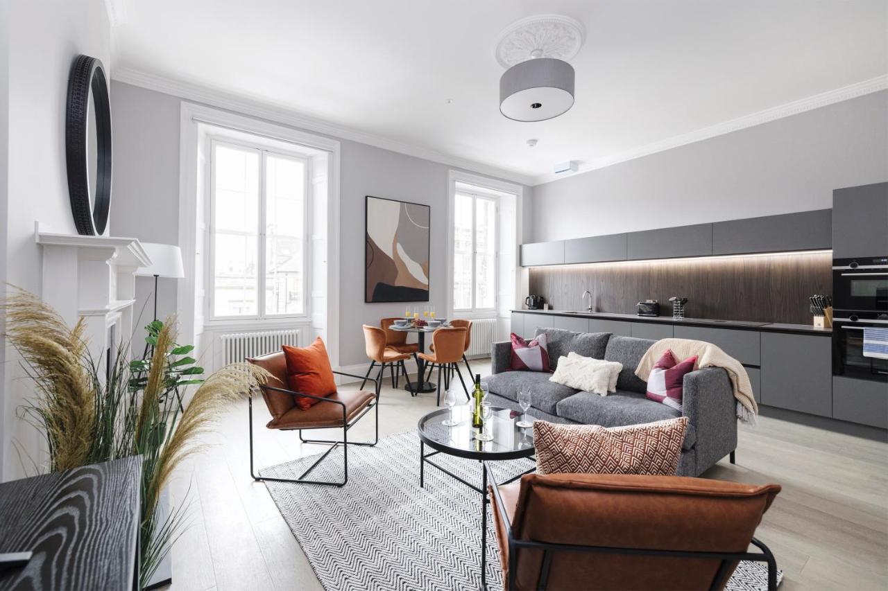 Joivy Luxurious Apt On Notable George Street Edinburg Exteriör bild