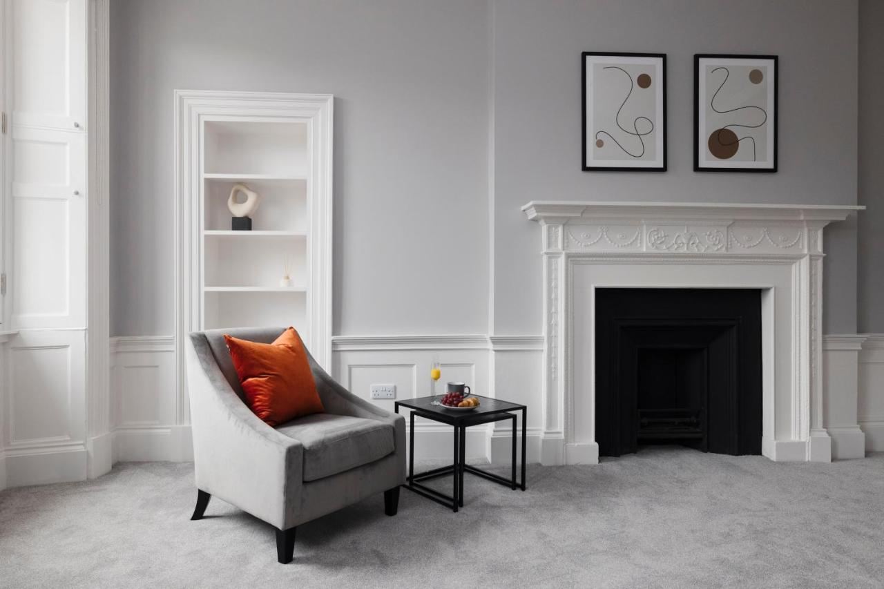 Joivy Luxurious Apt On Notable George Street Edinburg Exteriör bild