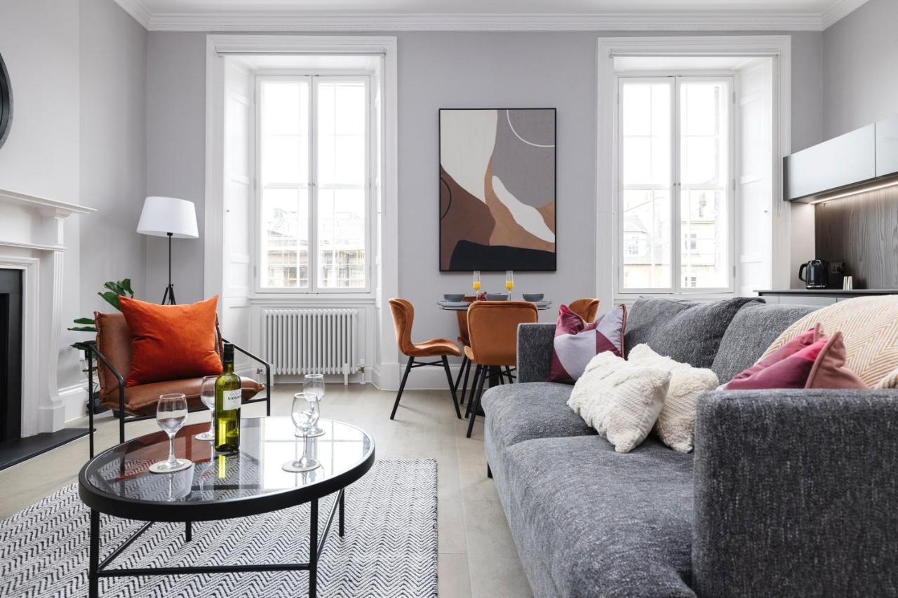 Joivy Luxurious Apt On Notable George Street Edinburg Exteriör bild