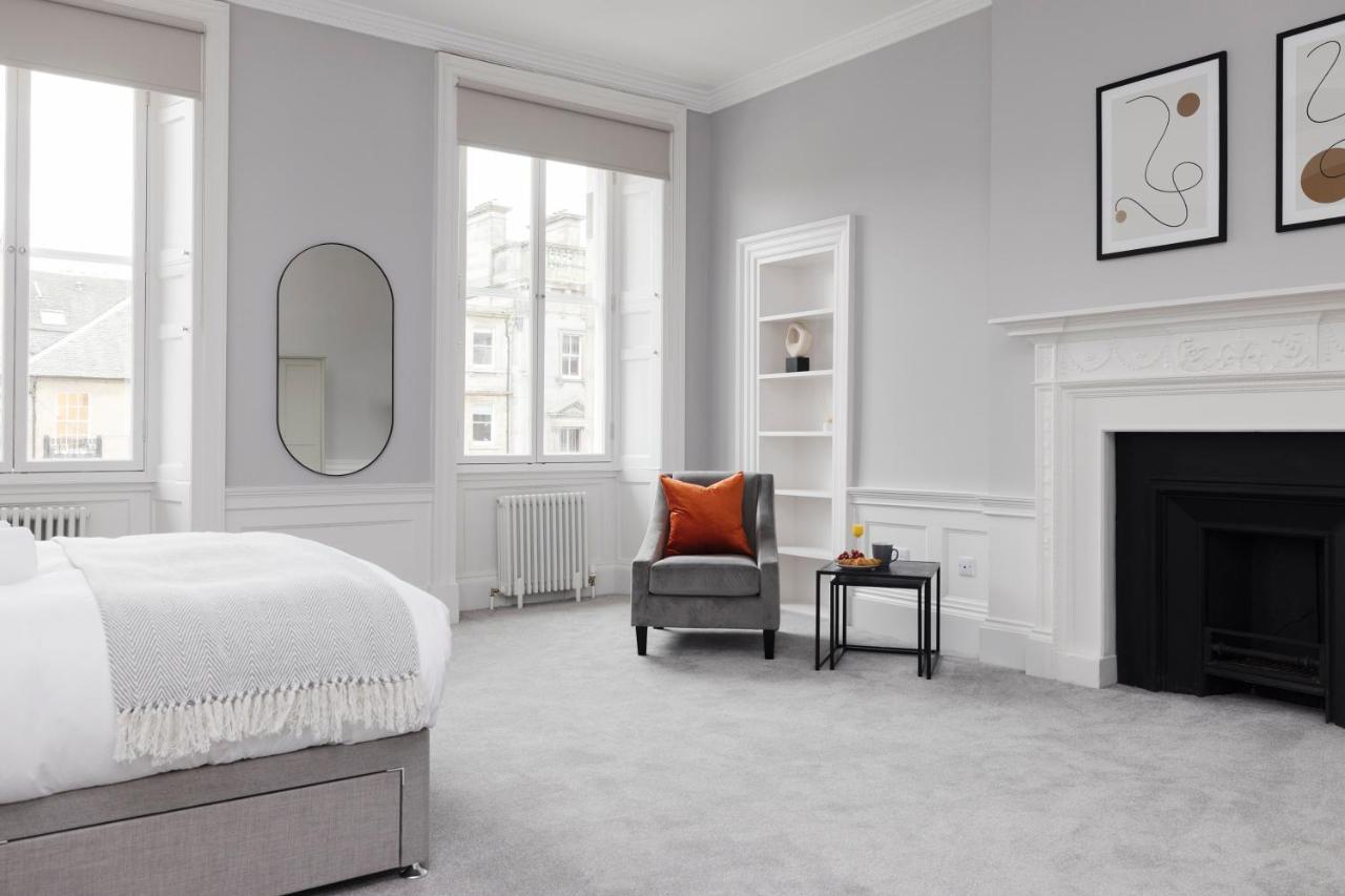 Joivy Luxurious Apt On Notable George Street Edinburg Exteriör bild